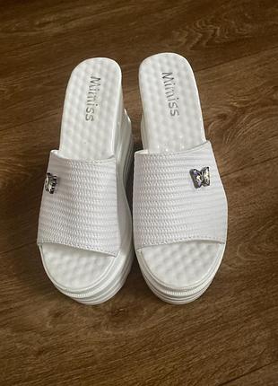 Продам шльопанці 3