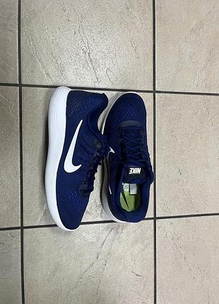 Кросівки nike 42 р 4