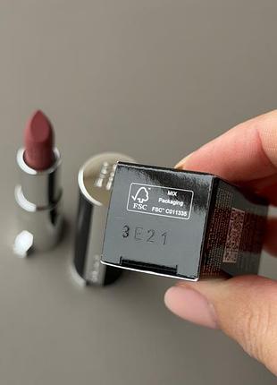 Givenchy le rouge interdit intense silk  помада для губ 2
