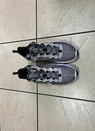 Кроссовки nike 42,5 р 5