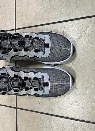 Кроссовки nike 42,5 р 6