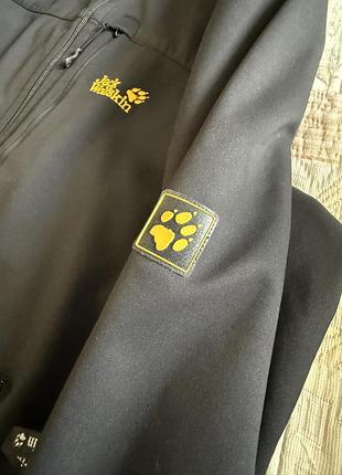 Куртка jack wolfskin в гарному стані чорна 3