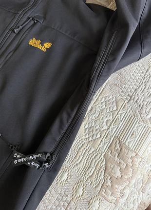 Куртка jack wolfskin в гарному стані чорна 2