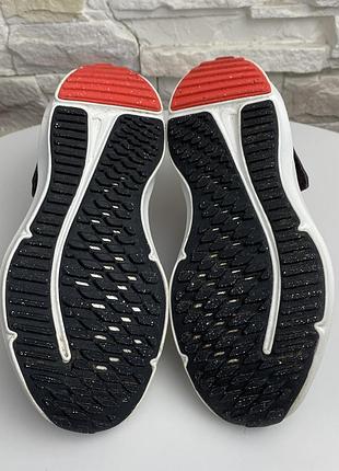 Дитячі кросівки nike cosmic runner 5