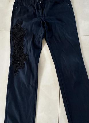 Брюки з декором marc cain