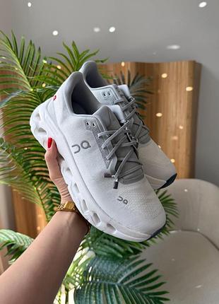 Кросівки on cloudtilt running white/grey 5