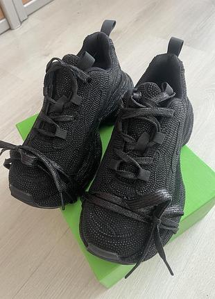 Трендові чорні кросівки з камінцями/блискітками, 38 розмір