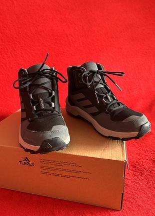 Кросівки adidas terrex ax4r mid k