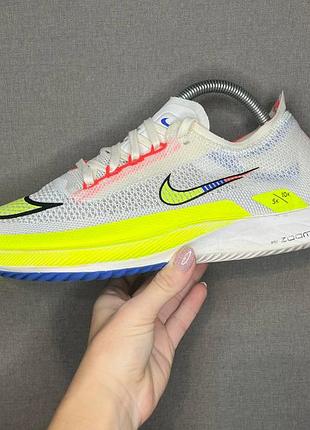 Кросівки nike zoomx streakfly premium 42,5 р оригінал