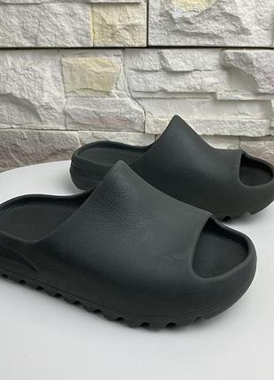 Дитячі шльопанці adidas yeezy slide 2