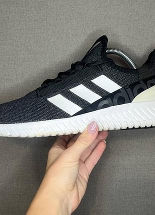 Кроссовки adidas 42,5 р оригинал