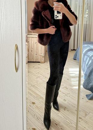 Вкорочена шубка ted baker