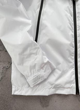 Вітровка arcteryx 4