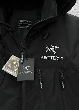 Вітровка arcteryx 4