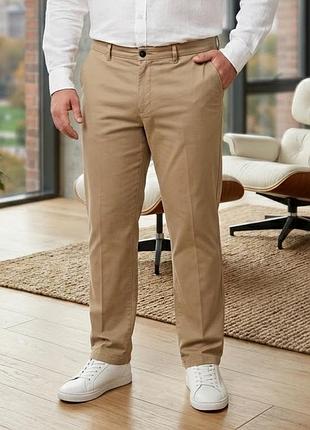 Мужские брюки чинос marks &amp; spencer р. 44/31 regular fit бежевые
