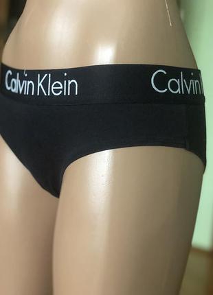 Трусики calvin klein 4