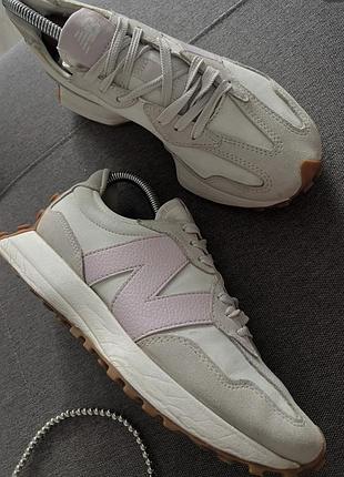 Стильні кросівки new balance 327