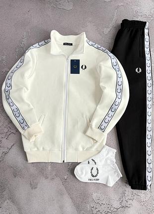 Жіночий та чоловічий спортивний костюм fred perry