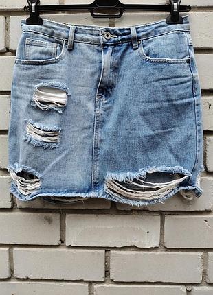 Спідниця джинсова фірми denim, виробник італії, розмір 48.