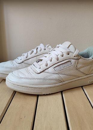 Женские кроссовки reebok club идеальное состояние р.37 23.5 см