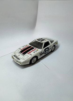 Колекційна модель polistil chevrolet corvette c4 rally (№ 8 valvoline) білий