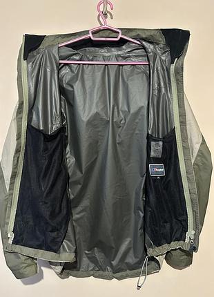 Оригінальна мембранна куртка berghaus gore-tex paclite shell 5