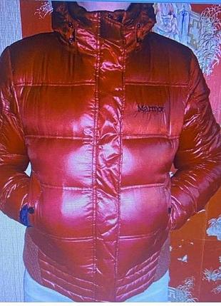 Зимова куртка пуховик із капюшоном marmot p.m