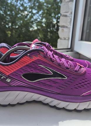 Кросівки жіночі brooks ghost 9  розмір 41