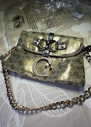 Сумочка від бренду guess 5