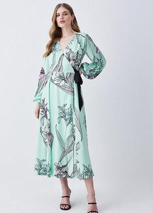 Довга сатинова сукня на запах в квітковий принт karen millen 14