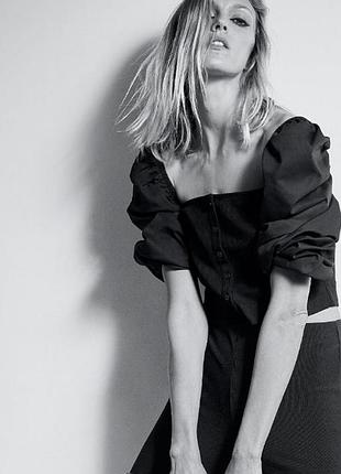 Гарний чорний вкорочений топ на гудзиках  zara
🤩🤩🤩🤩🤩🤩🤩🤩🤩🤩
