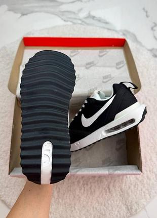 Air max dawn black white 9