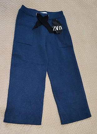 Штани zara 98% бавовна, длина 65см, сині