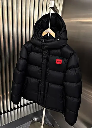 Пуховик чоловічий hugo boss чорний зимовий