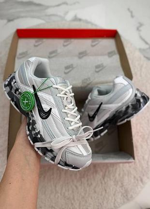 Initiator light grey custom