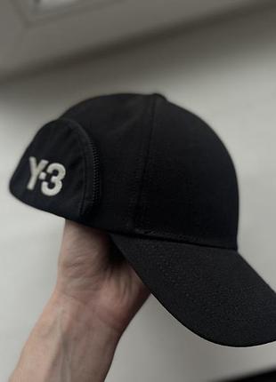 Кепка y-3 з карманами