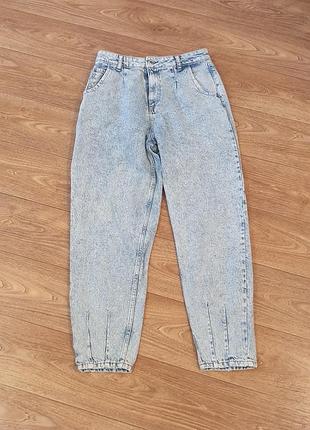 Джинсы мом бананы esqua premium denim с высокой посадкой и защипами (туречка), размер 30 / l