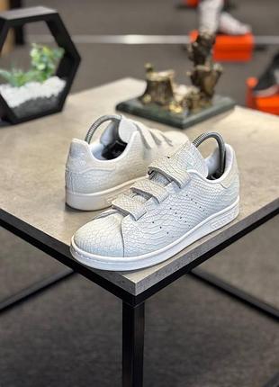 Оригінальні кросівки adidas stan smith