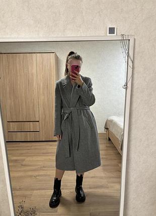 Пальто жіноче сіре 10