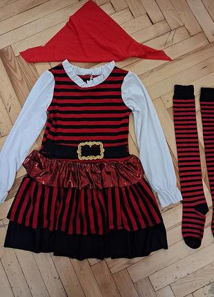 Яркий карнавальный костюм пирата, разбойника на 6-8 лет