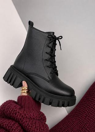 Ботинки женские черные зимние на толстой подошве натуральная кожа (с582-7)