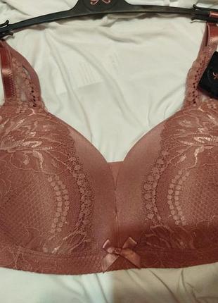 Бюстгальтер жіночий hunkemöller мереживний рожевий 80с/85в