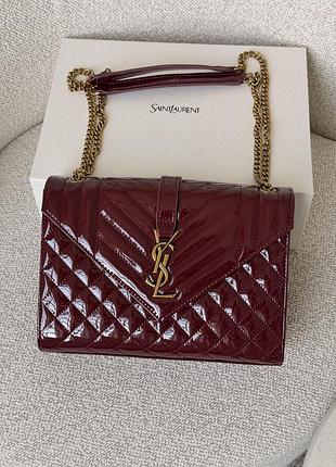 Сумка saint laurent cassandre envelope chain wallet бордовый