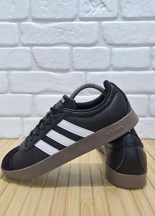Кросівки adidas