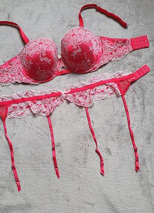Комплект  victoria's secret  70ddd