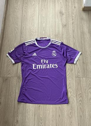 Футболка adidas