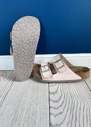 Шльопанці birkenstock arizona
