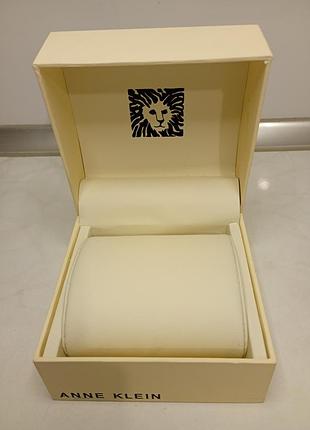 Фирменная коробка для наручных часов anne klein коробка для часов