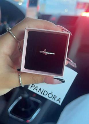 Каблочка pandora розовая бабочка / посеребренная кольца пандора бабочка с розовыми камнями / кольца pandora «pink butterfly» (посеребрение)