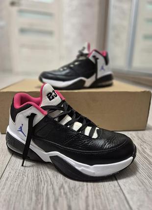 Оригинальные кожаные кроссовки nike jordan max aura 3,39 размер